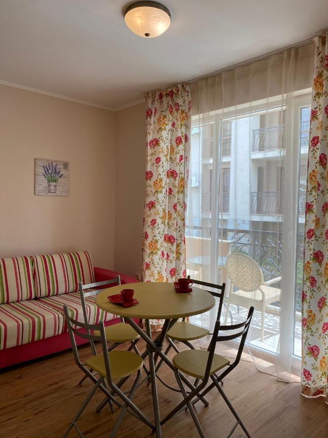 Апарт отель Dawn Park Deluxe Солнечный берег Экстерьер фото